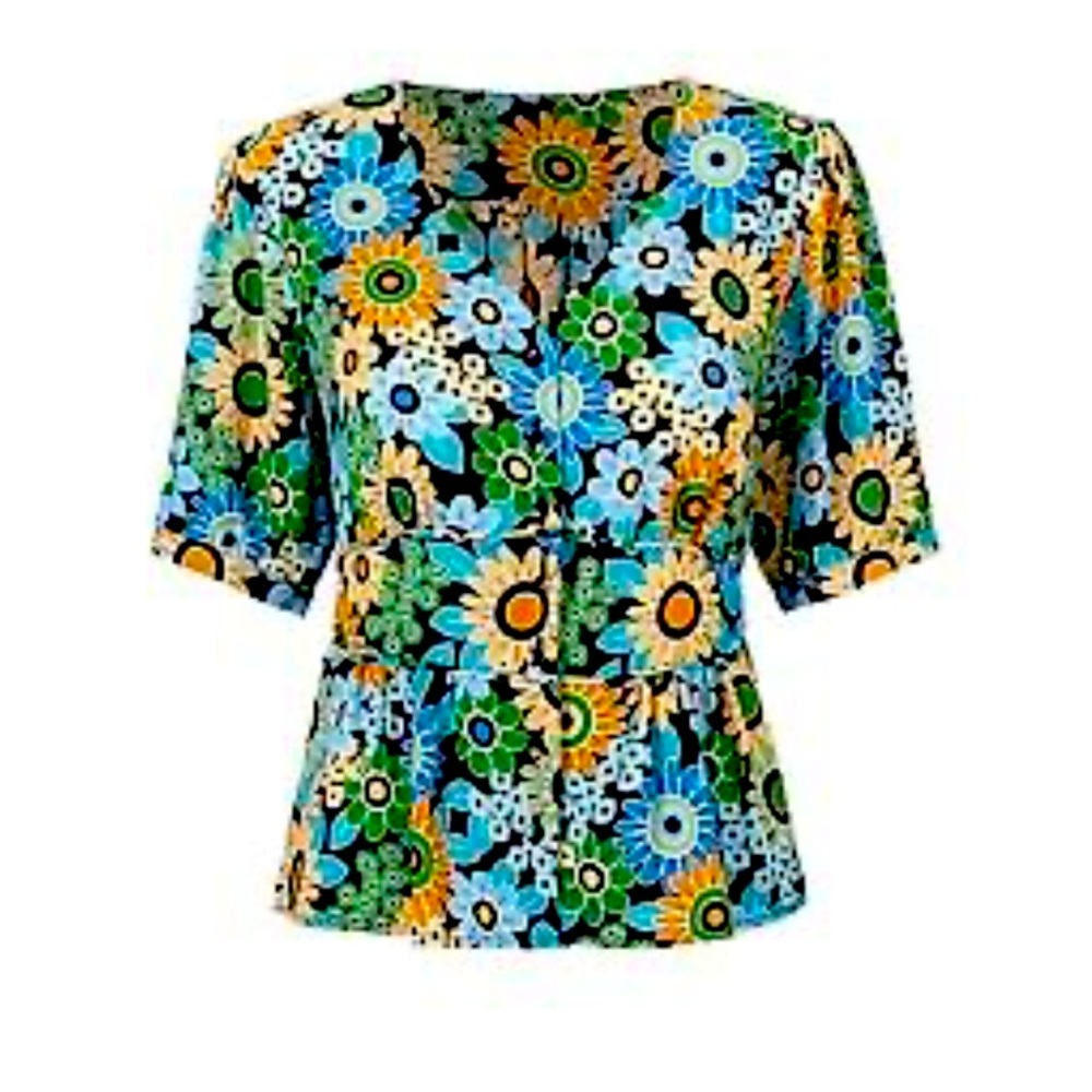 RARE! Cabi Happy Top